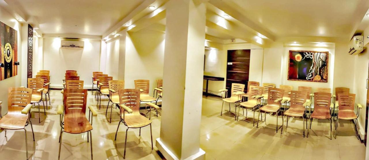 Hotel Samraj Bombaj Zewnętrze zdjęcie