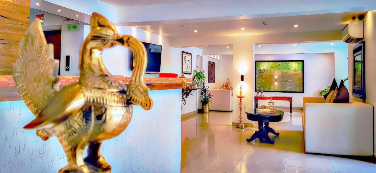 Hotel Samraj Bombaj Zewnętrze zdjęcie