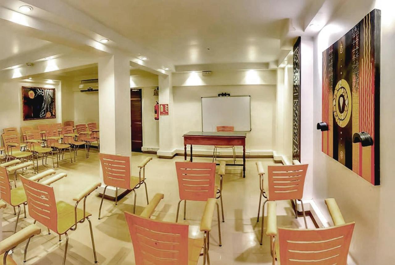 Hotel Samraj Bombaj Zewnętrze zdjęcie